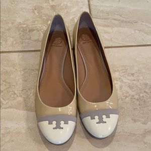 Tori Burch Cream and White Shoes